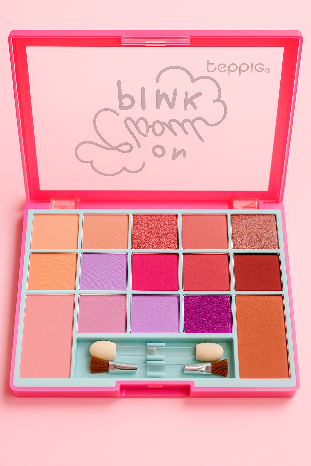 FEBBLE ON CLOUD PINK EYESHADOW & BLUSH PALETTE